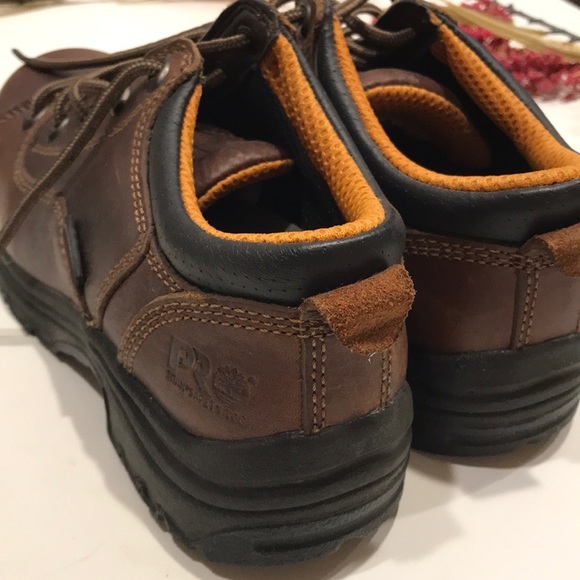 TIMBERLAND pro lace up hiking boot slip resistant - Picture 3 of 8